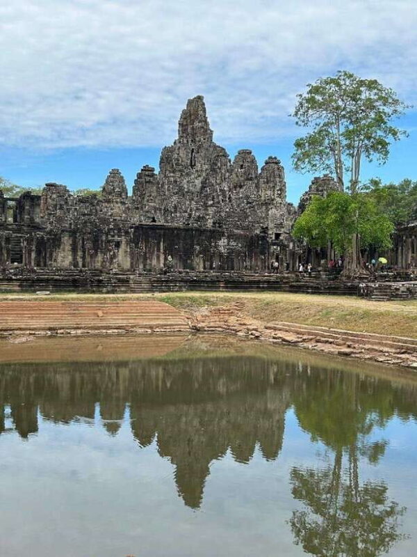 Siem Reap: Angkor Full-Day Group Tour with Japanese Guide - Frequently Asked Questions