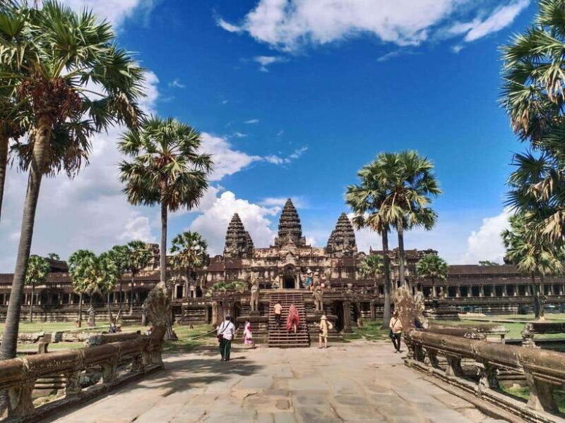 Siem Reap: Angkor Wat, Angkor Thom, and Banteay Srei Tour - The Value of This Tour