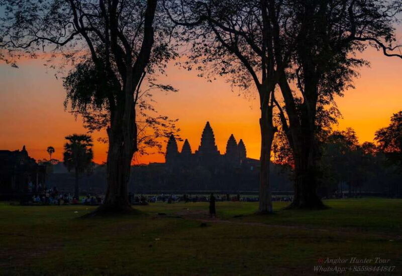 Siem Reap: Angkor Wat: Small-Group Sunrise Tour - An In-Depth Look at the Experience