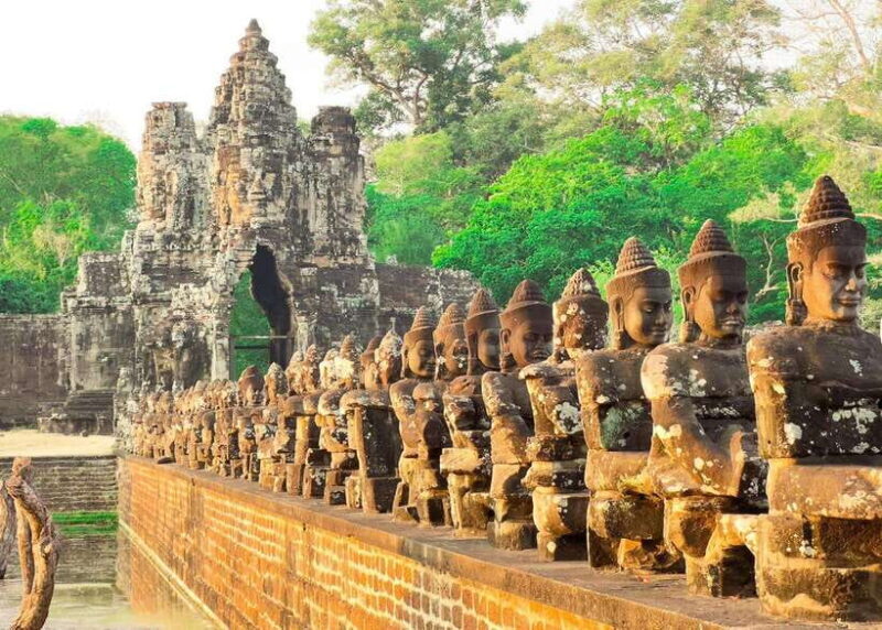 Siem Reap: Angkor Wat Tour with Private English Guide 2 Days - Key Points