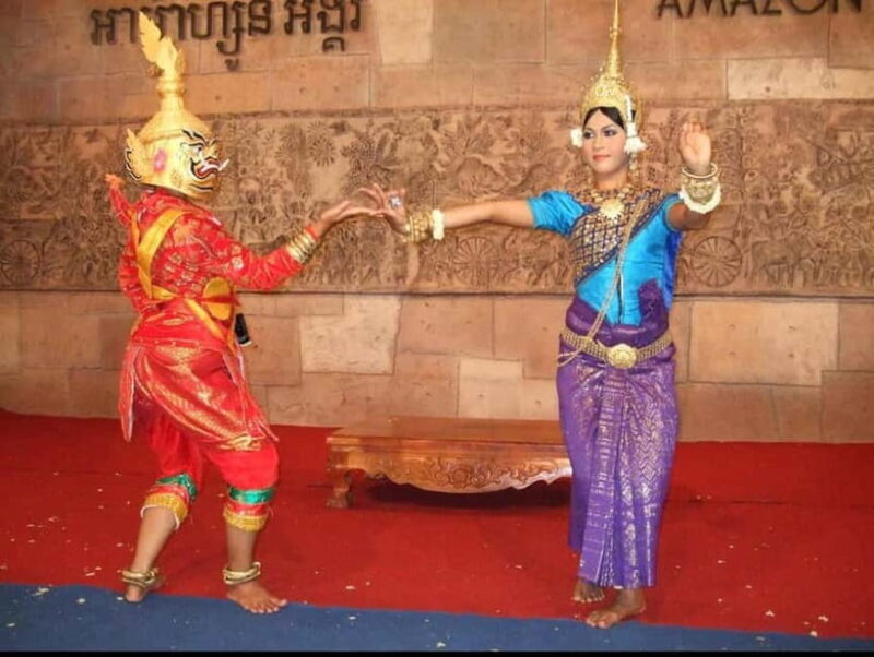 Siem Reap: Apsara Show Buffet Dinner & A/C Vehicle Transfer - Who Will Love This Experience?