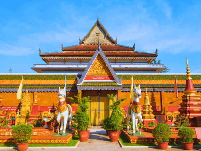 Siem Reap: Baddish Temples and City Walking Guided Tour - Key Points