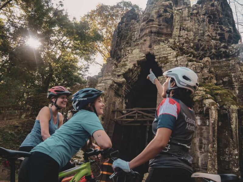 Siem Reap: Bike the Angkor Temples Guided Tour with Lunch - Exploring the Temples on Two Wheels