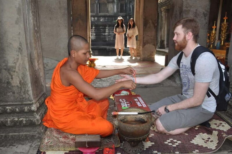 Siem Reap Cambodian Buddhist Water Blessing and Local Market - A Detailed Look at the Water Blessing and Market Tour