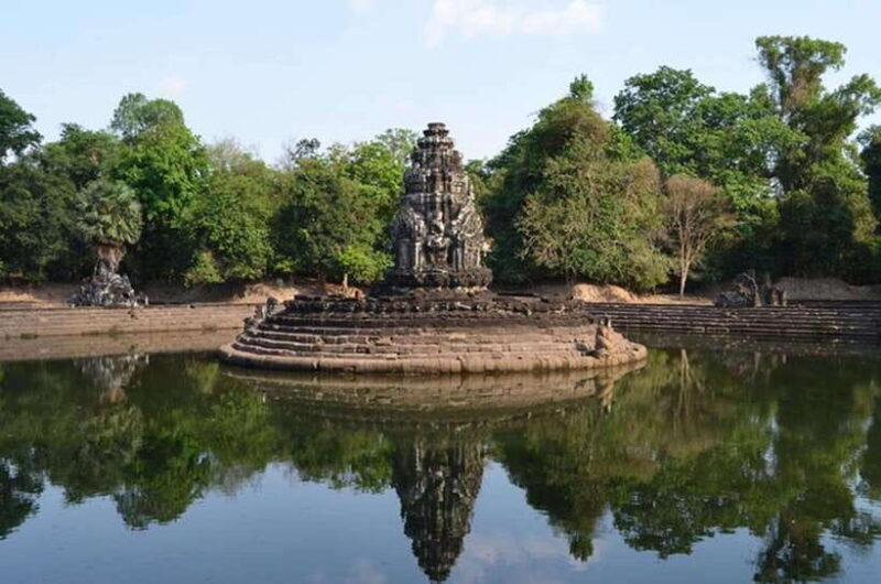 Siem Reap: Full-Day Tuk-Tuk Tour of Angkor Wat Temples - Who Should Book This Tour?