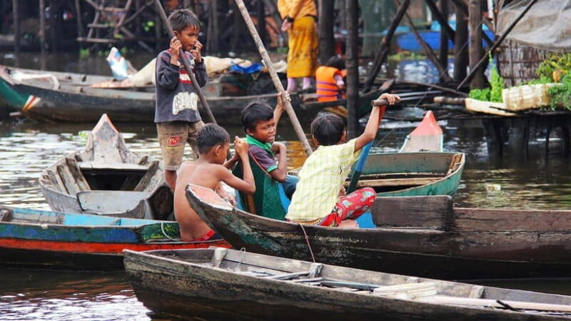 Siem Reap: Kompong Kleang Floating Village Boat Tour - Who should consider this experience?
