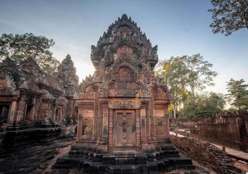 Siem Reap: Outside Circle Private Car Tour Banteay Srei etc. - In-Depth Review of the Siem Reap Outside Circle Private Car Tour