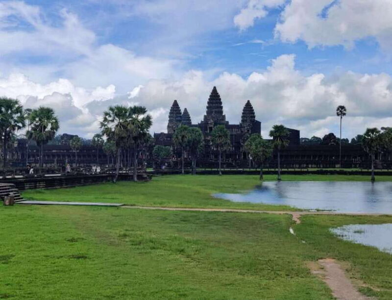 Siem Reap Private Car Charter with English Speaking Driver - What Makes This Tour Special?