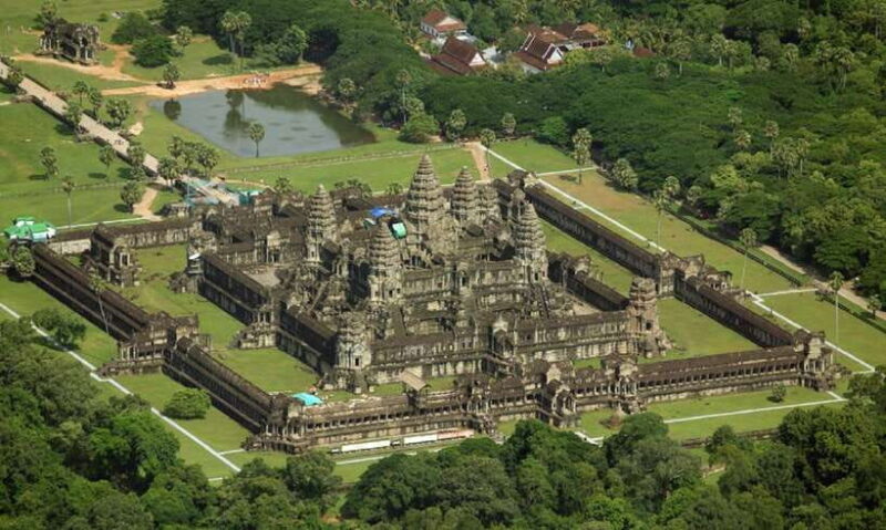 Siem Reap: Private Tour of Angkor Complex - Practical Tips for Your Visit