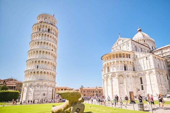 Siena and San Gimignano: Small-Group Tour with Lunch from Florence - First Stop: Piazza del Campo in Siena