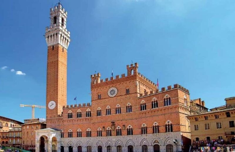 Siena: Contrade Walking Tour with Contrada Museum Entry - Who Should Consider This Tour?
