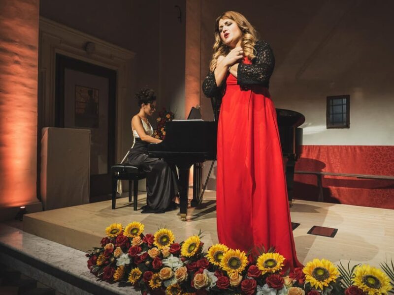 Siena: Italian Opera Concert with Artists Meet & Greet - Who Will Enjoy This Experience?