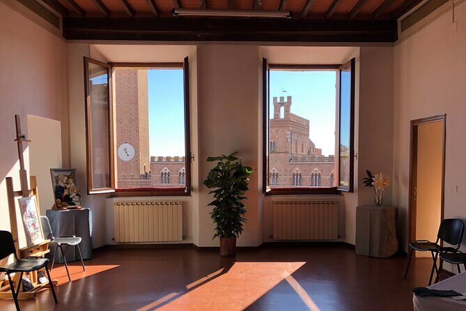 Siena Tour and exclusive window on Piazza del Campo - An In-Depth Look at the Siena Tour Experience