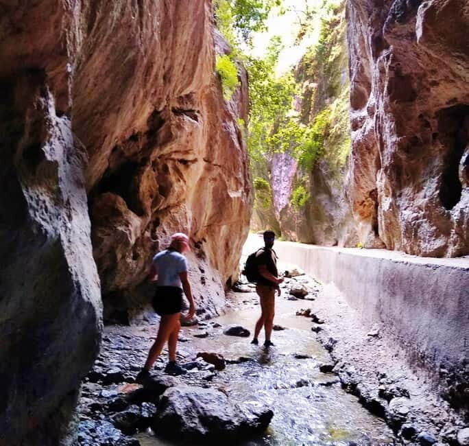 Sierra Nevada Canyon Hike with Pup Guide - Who Would Enjoy This Tour Most?