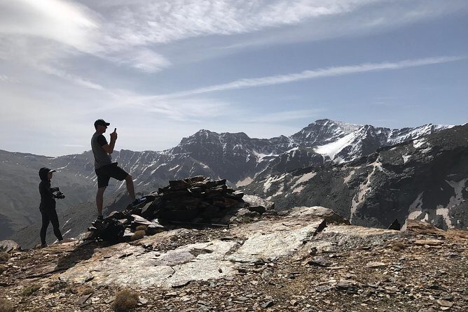 Sierra Nevada hiking tour (escape the heat of the city) - FAQ: Your Sierra Nevada Hiking Questions Answered
