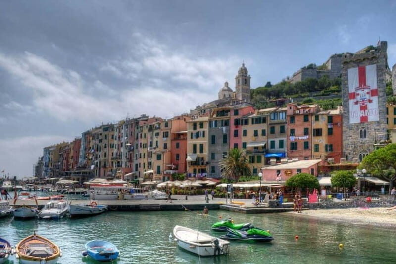 SIGHTSEEING AND SWIMMING BOAT TOUR - The Authenticity and Experience