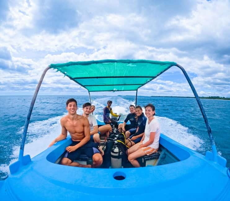 Sightseeing Boat Trip in Trincomalee - Discovering Trincomalee from the Water: A Close-Up Look