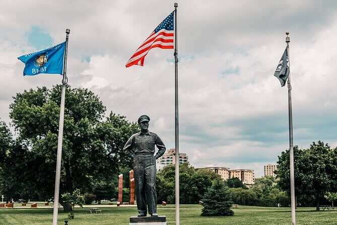Sightseeing in Milwaukee  Private Walking Tour - Exploring Milwaukee’s Best in Two Hours: A Detailed Review