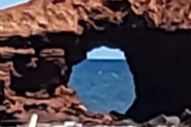 Sightseeing North Shore and Anne Tour - Key Points