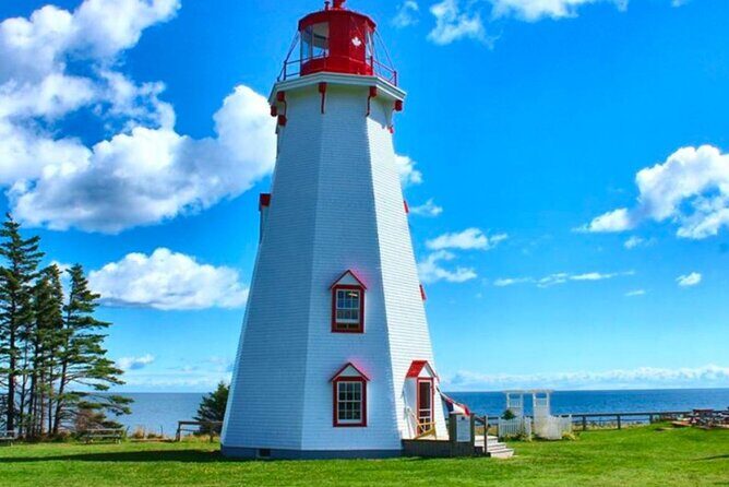 Sightseeing North Shore and Anne Tour - A Deep Dive into the North Shore and Anne of Green Gables Tour