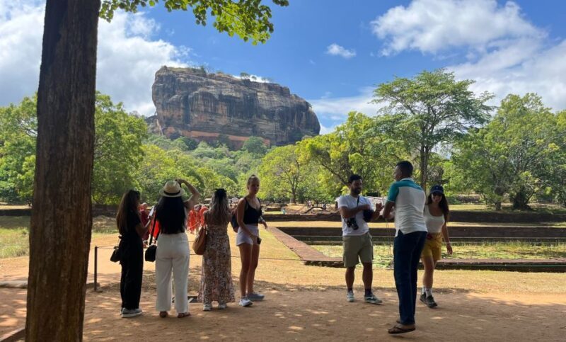 Sigiriya and Dambulla day tour from Ella - FAQ