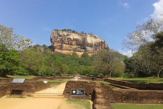 Sigiriya Day Tour - Dambulla Cave Temple - Discover Sri Lanka’s Cultural Gems on the Sigiriya Day Tour from Kandy