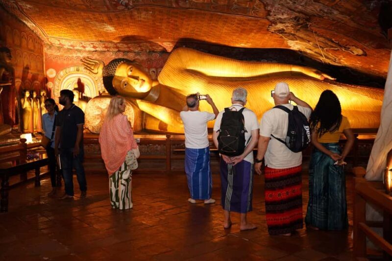 Sigiriya: Day tour from Negombo with hotel transfers - Discover Sri Lanka’s Heritage and Wildlife in a Single Day