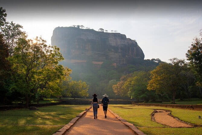 Sigiriya & Habarana: Sunrise Hot Air Balloon Ride Experience - Practical Details and Tips