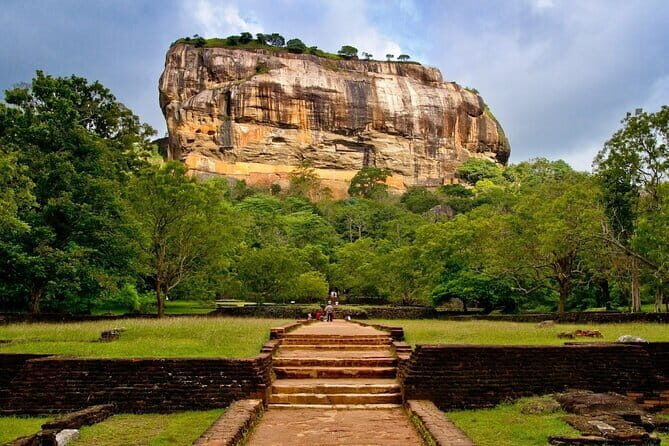Sigiriya Rock Dambulla Cave and Village Tour From Trincomalee - Key Points