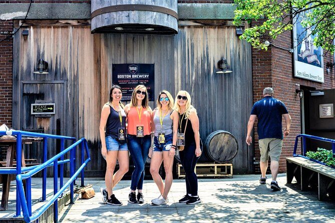 Signature Boston Guided Brewery Tour with snack - Exploring the Stops