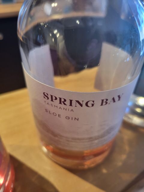 Signature Gin Tour - Hobart & SE Tasmania - An In-Depth Look at the Signature Gin Tour in Tasmania