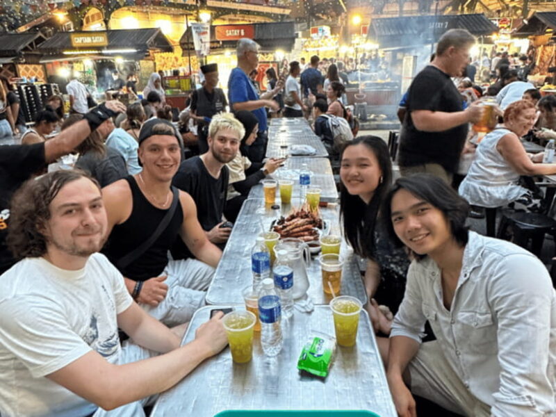 Signature Urban Night Tour: Sunset Street Food in Singapore - Practical tips for the tour