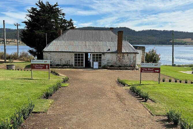 Signature Wine Tour - Hobart & SE Tasmania - Key Points