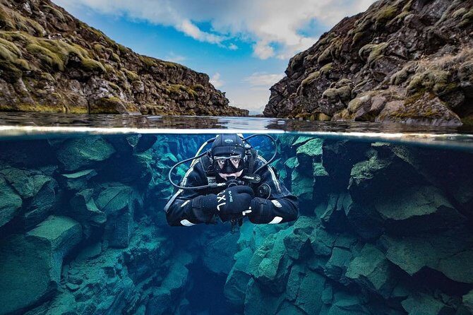 Silfra: Diving Between Tectonic Plates and Pick Up from Reykjavik - Who Is This Tour Best For?