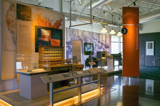 Silicon Valley Tech FD Small Group Tour - A Closer Look at the Silicon Valley Experience