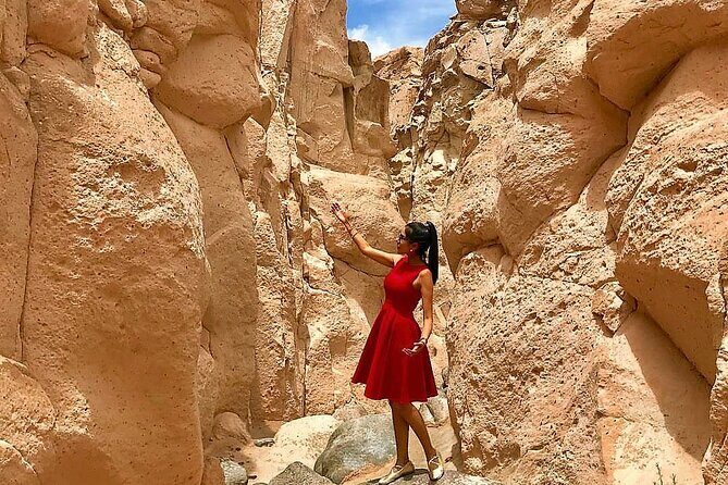 Sillar Route Arequipa Canteras+Quebrada de Culebrillas - A Closer Look at the Sillar Route Experience