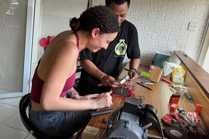 Silver Jewelry Making Class in Seminyak Bali - The Location and Logistics