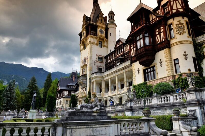 Sinaia: Pele Castle Tour with An Expert Guide - An In-Depth Look at the Peles Castle Tour