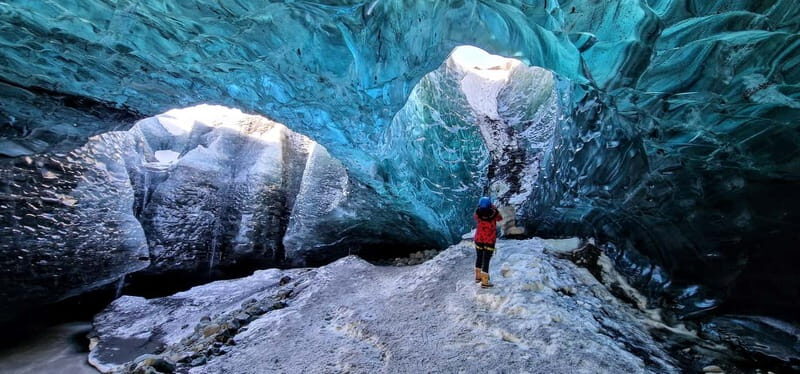 Sindris Ice Cave Photography Tour: A Locals Perspective - Key Points