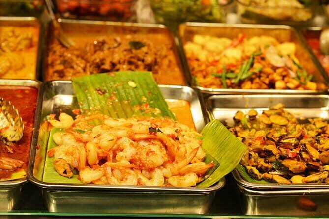 Singapore Best Private Food Tour With An official Local Guide - Key Points