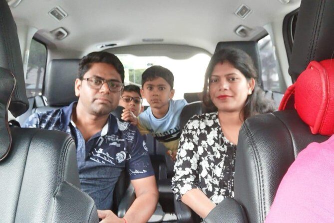 Singapore Changi Airport: Private Arrival Transfer with Meet & Greet Service - Price and Value Analysis