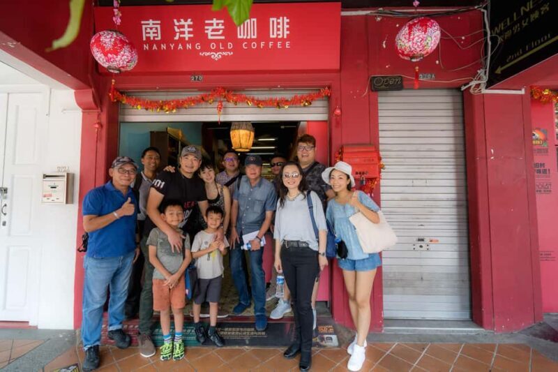 Singapore: Chinatown Hawkers Food Tour with 7 Food Tastings - Singapore Chinatown Hawkers Food Tour with 7 Food Tastings: A Detailed Review