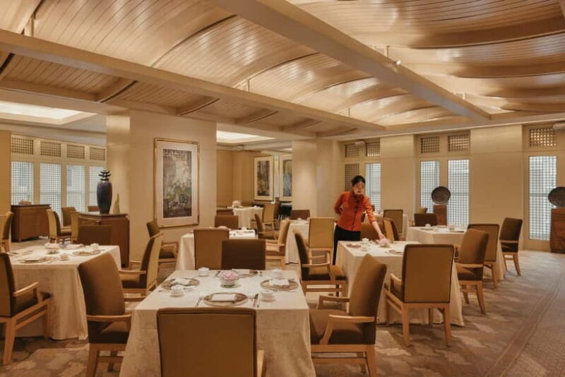 Singapore: Golden Peony at Conrad Singapore F&B Packages - Who Would Love This?