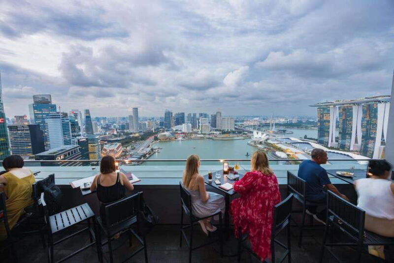 Singapore: LeVeL33 Craft-Brewery Restaurant & Lounge Package - Key Points