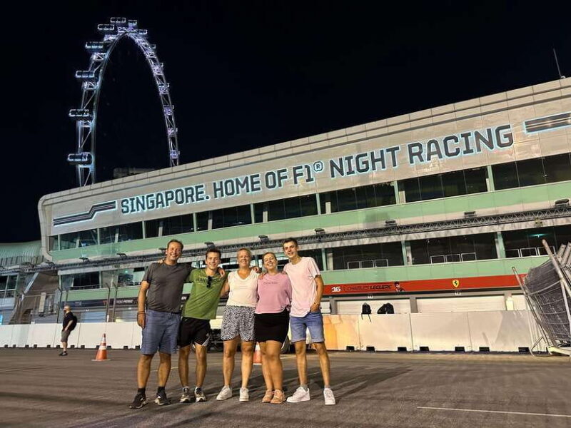 Singapore: Light to Night Bike Tour - Key Points