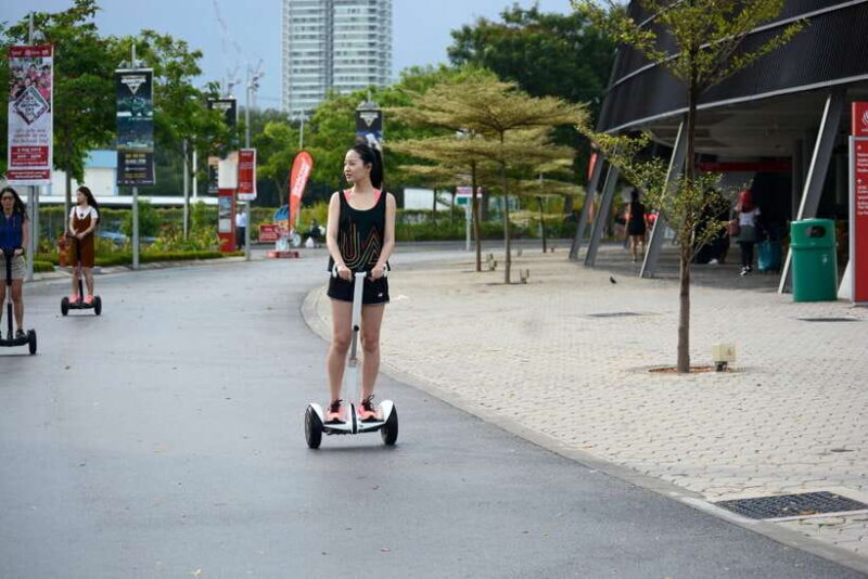 Singapore: Marina Bay Mini Segway Tour - The Experience in Detail