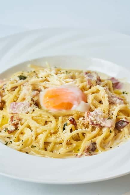 Singapore: Pacific Emporium Food and Beverage Package - Who will love this?