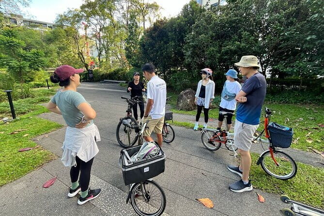Singapore Private Brompton Bike City Tour - FAQs