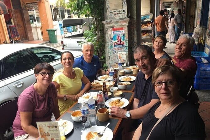 Singapore Private Street Food Walking Tour With A Licensed Guide - Who Will Love This Tour?