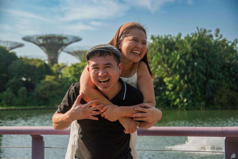 Singapore: Professional photoshoot at Gardens by the Bay - Authentic Traveler Perspectives